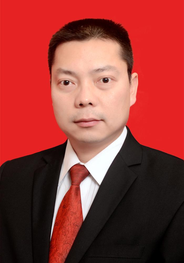 杨小平
