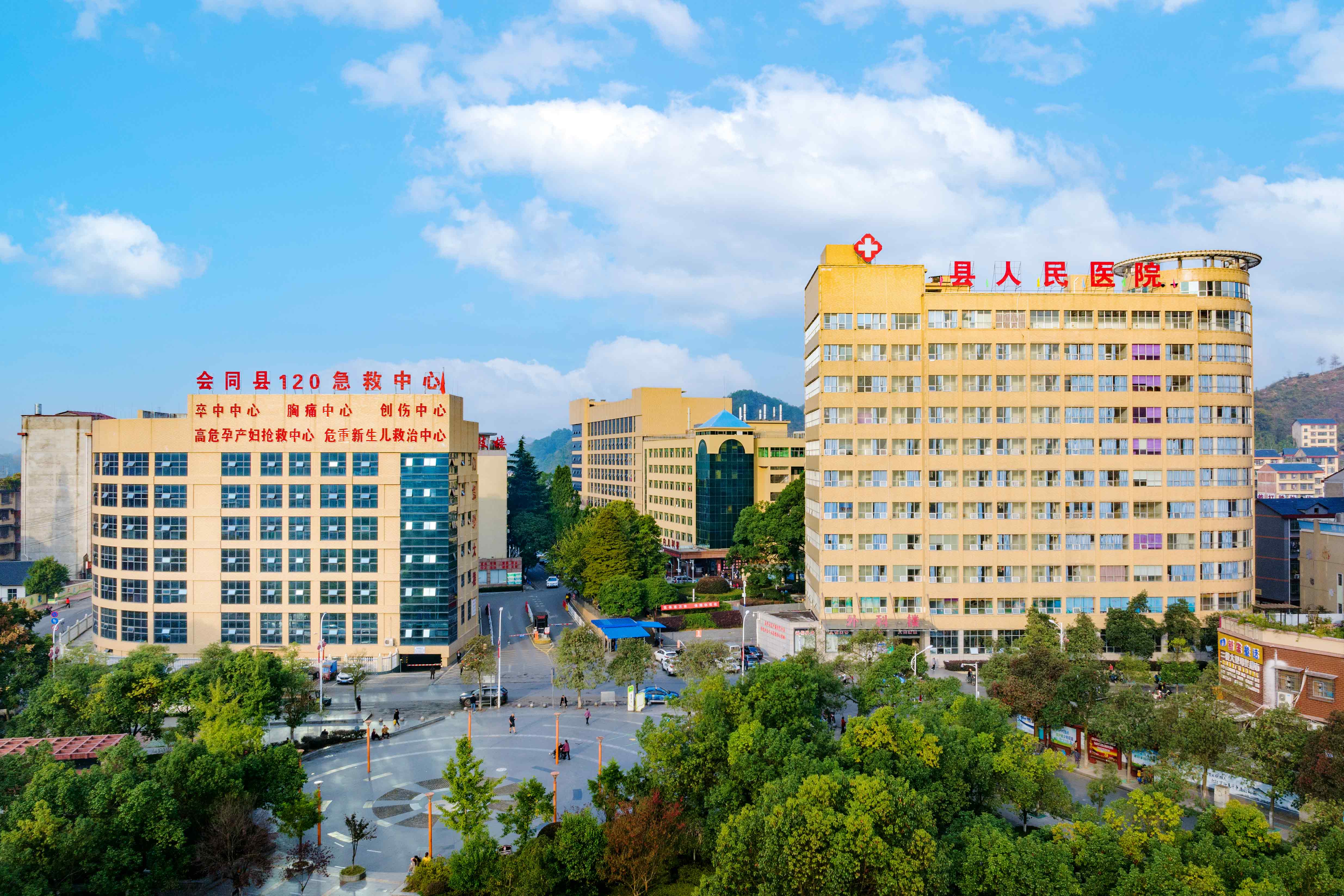 正大门全景